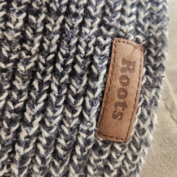 Roots Sweater XL - Picture 2 of 5